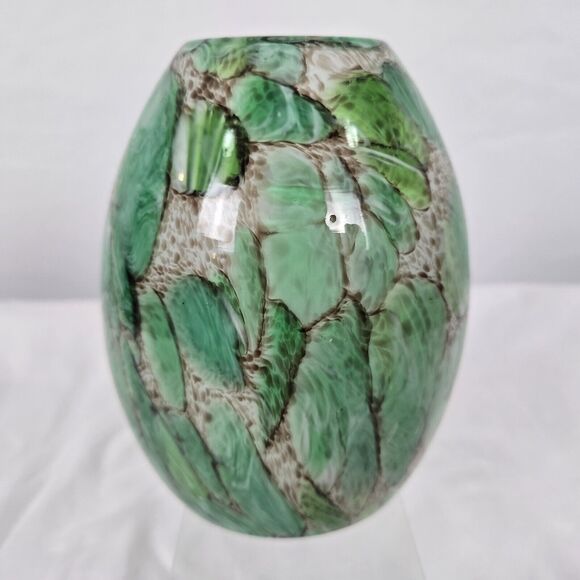 Westinghouse Hand Blown Glass Green Jade Swirl Lampshade 6" x 5" - Picture 2 of 6